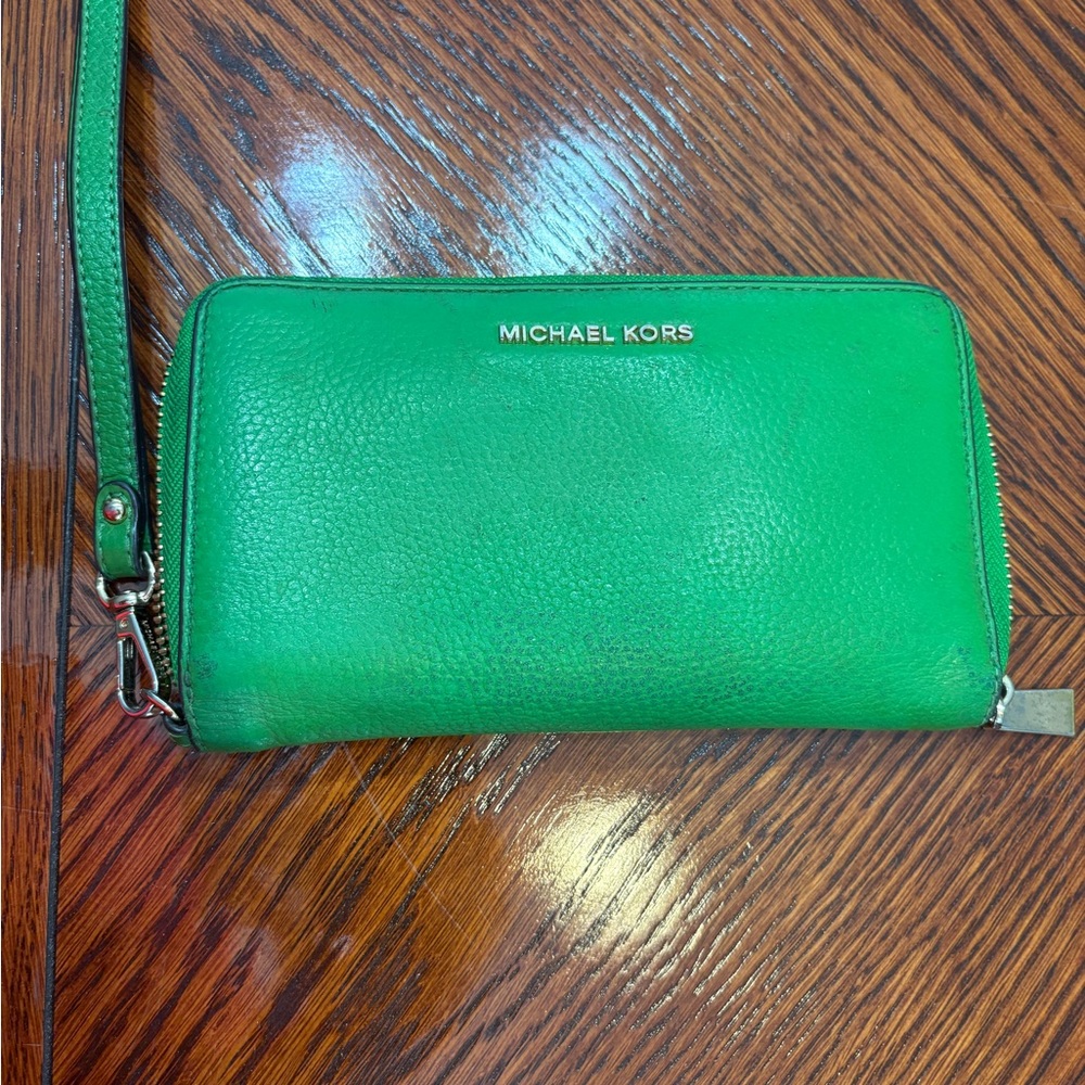 Michael Kors Emerald Green Wallet